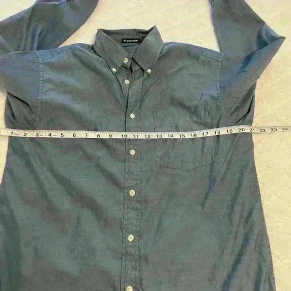 Gap men’s button front oxfords, blue size small - Picture 3 of 6